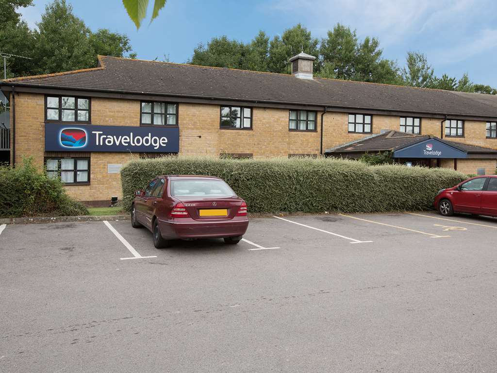 Travelodge イルミンスター エクステリア 写真